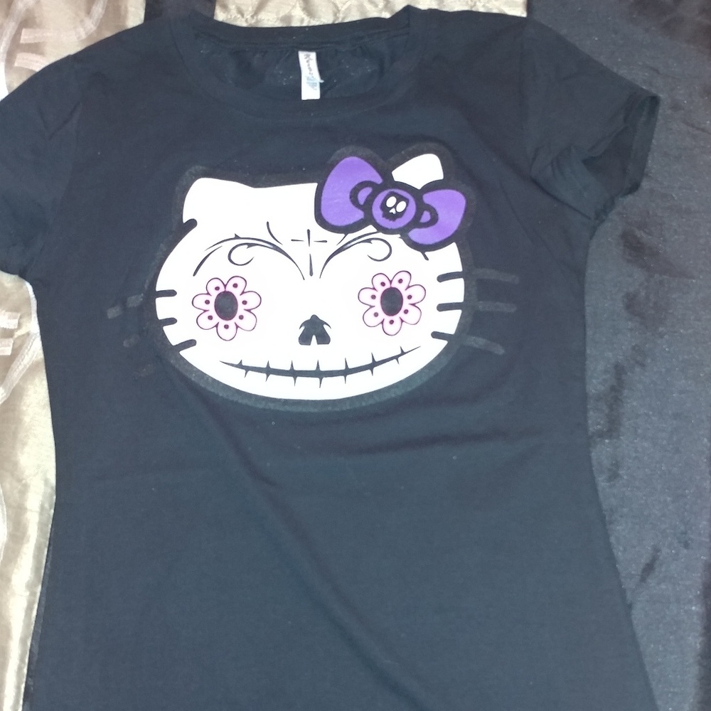 Woman's tshirt